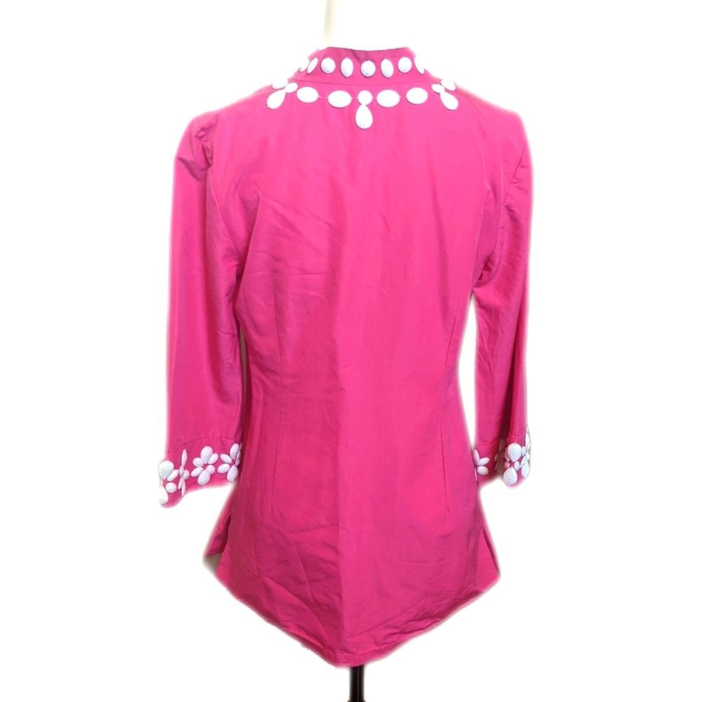 Lilly Pulitzer Newberry tunic top in lipstick 🩷 pink, beaded, v-neck, size 6 - Picture 3 of 9